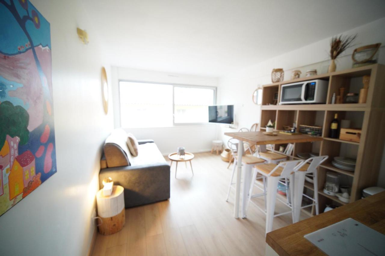 Appartement Plage Cassis Village Parking Exterior photo